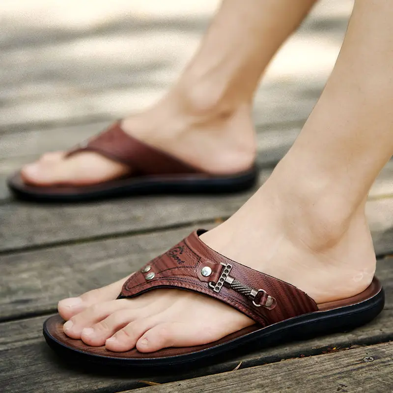 

Poolside men slippers waterproof material, anti-slip sole, durable slides for swimming pool and outdoor leisure