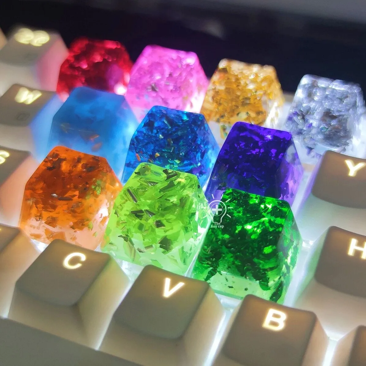 Resin Handmade Transparent Epoxy Gold Foil Keycap Transparent Personalized Cross Axis Mechanical Keyboard Keycap