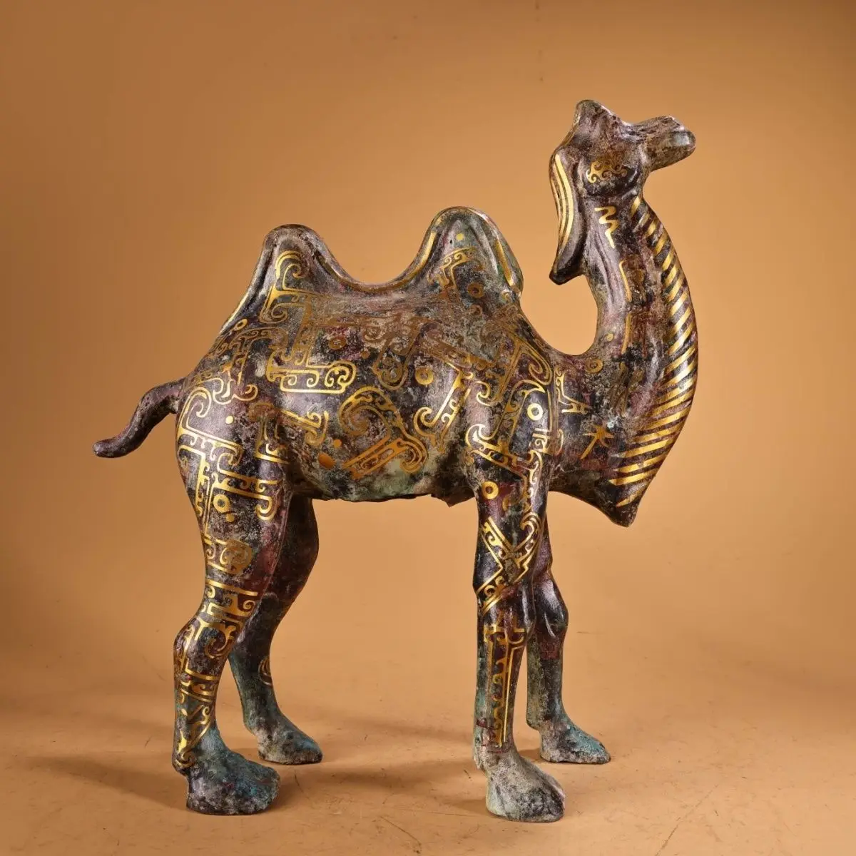Treasures Old Collection Bronze Rubbing Gold Belt Inscription Camel Weighs 1800 grams, Height 18 cm Width 15 cm