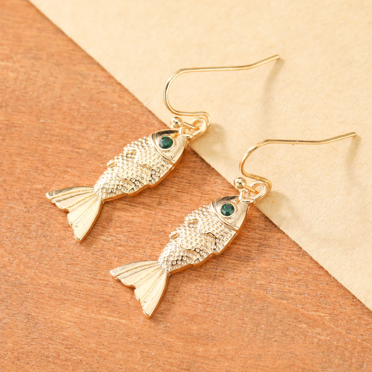 Bohemian-style Small Fish-shaped Earrings with Artificial Gemstones as Accents, Suitable for Ladies' Cocktail Party or Date Wear
