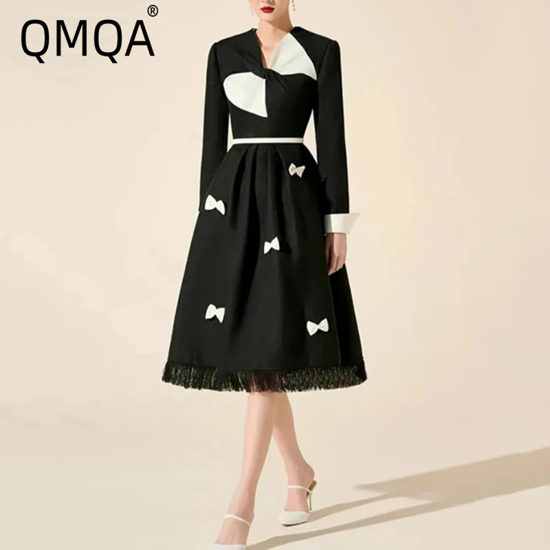 

QMQA Fashion Women's Elegant Dress V-neck Bow Decoration Tassel Hem A-line Mid Leather Dress Autumn New Female Clothing 1A322