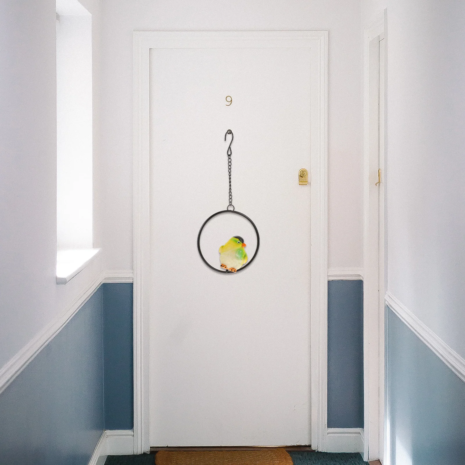 

2Sets Lifelike Resin Bird Pendant Beautifully Designed Household Ornament Indoor Decor Iron Pendant Garden Decor