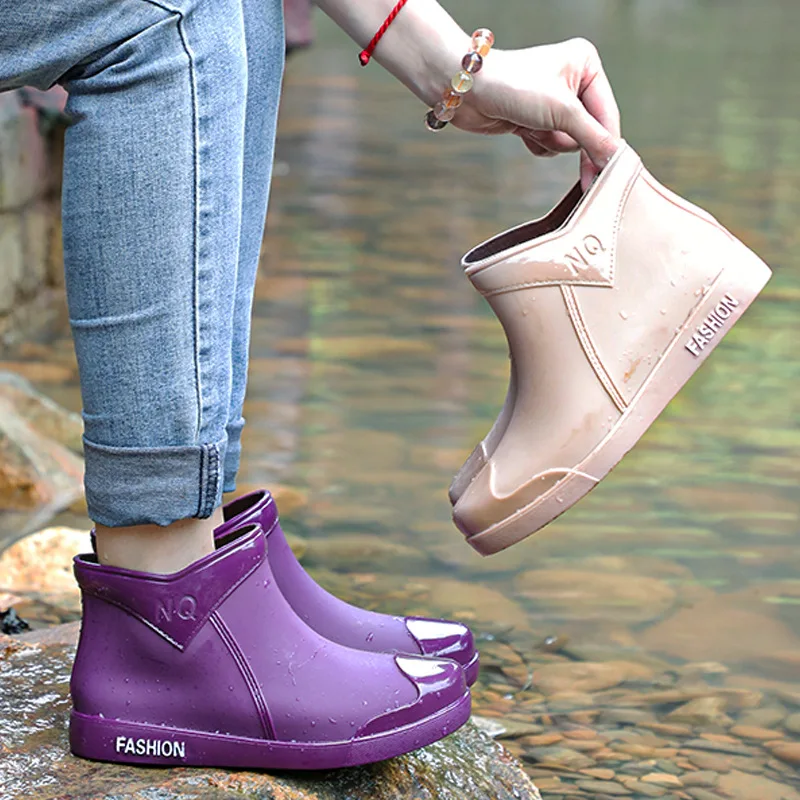 2022 Fashion Women Rain Boots Non-slip Ankle Rainboots Walking Work Waterproof Rain Shoes Home Garden Ladies Work RainBoots