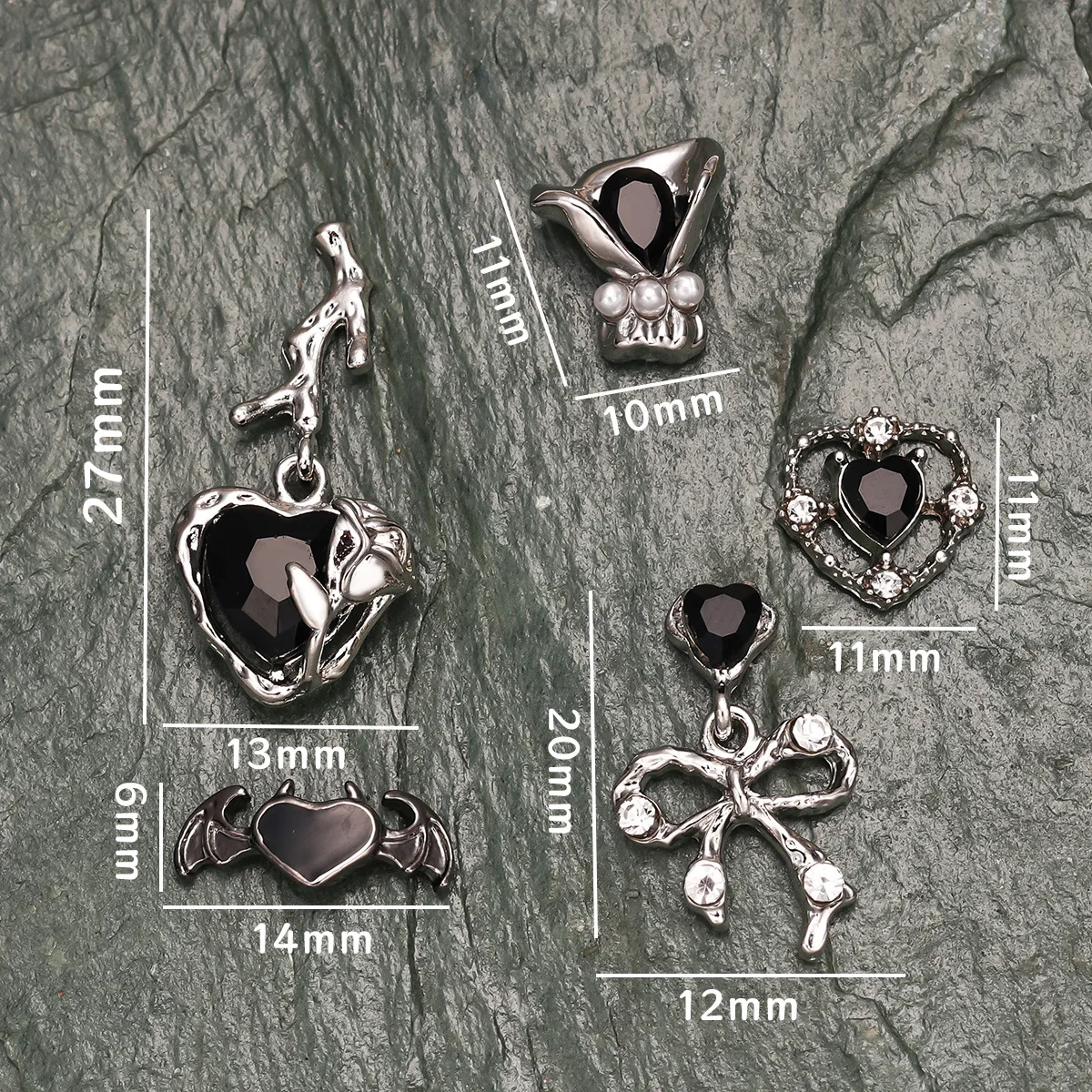 10PCS 3d Luxury Alloy Heart Nail Charms Parts Black Rhinestone Pendant Accessories For Manicure Decor Nails Decoration Supplies