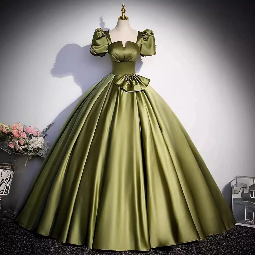 

Elegant Green Prom Dresses A-Line V-neck Floor Length Short Sleeves Pleated Backless Lace-up Satin Wedding Party Celebrity Gowns