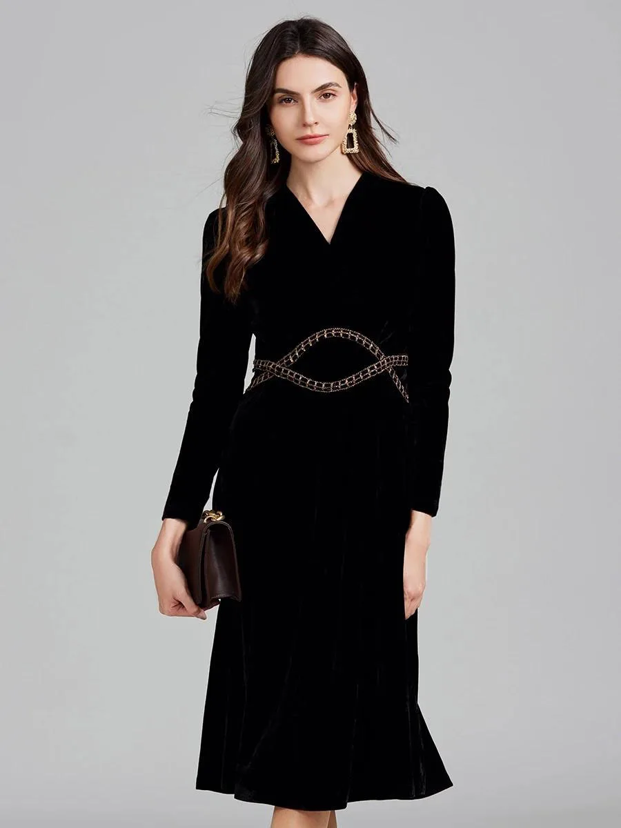 Autumn Winter Runway Luxury Chain Splice Velvet Midi Dresses Women Elegant V Neck High Waist Thick Warm Velour Party Vestidos