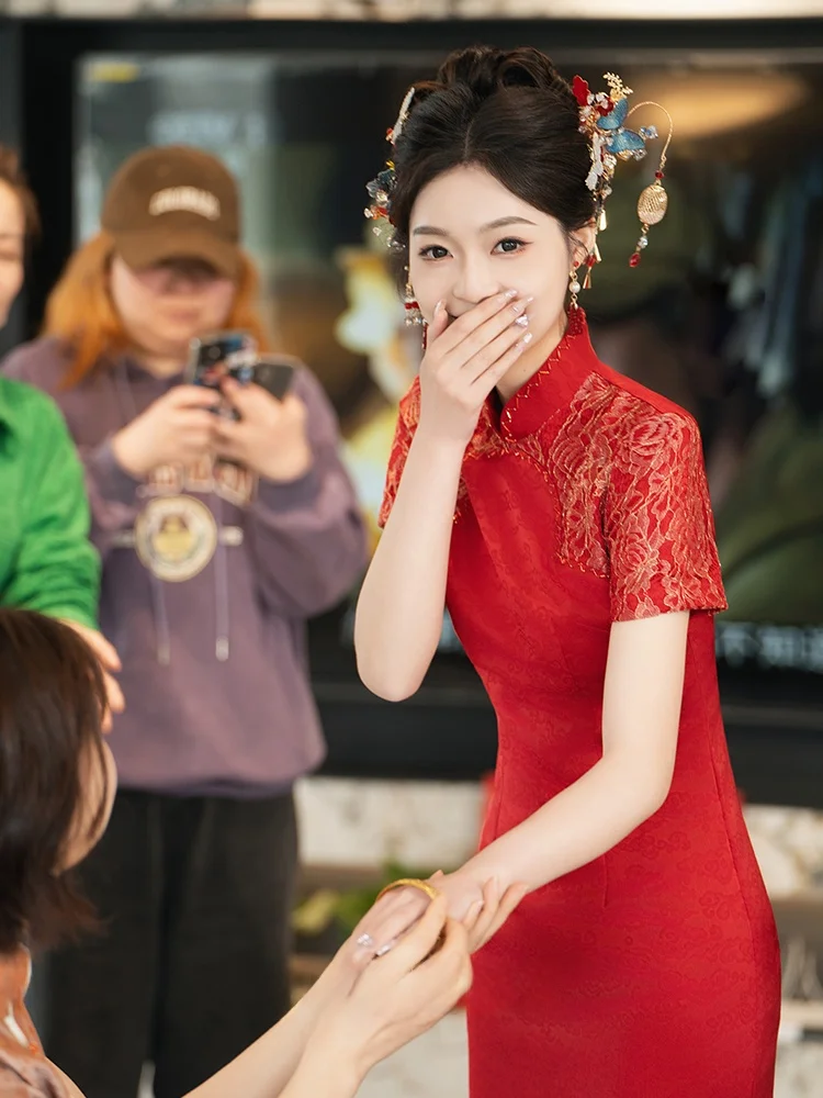 

Красное свадебное платье-ципао для женщин, короткое, миди, в китайском стиле, для невест невысокого роста
