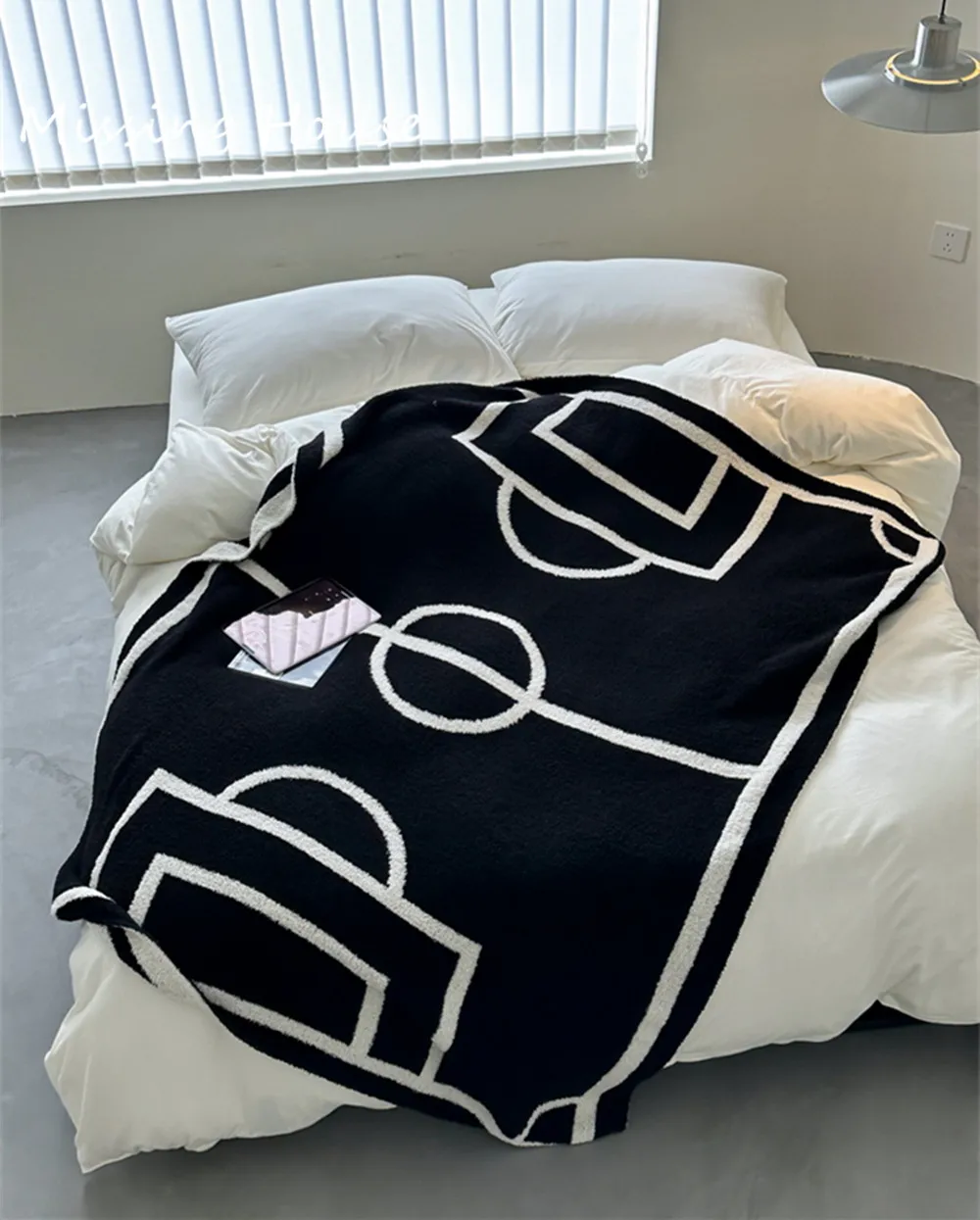 

Luxury Romantic Fashion Boyfriend Football Field Throw Plush Blanket Home Decro Sofa Cover Bed Cover Blanket Personalized Gift