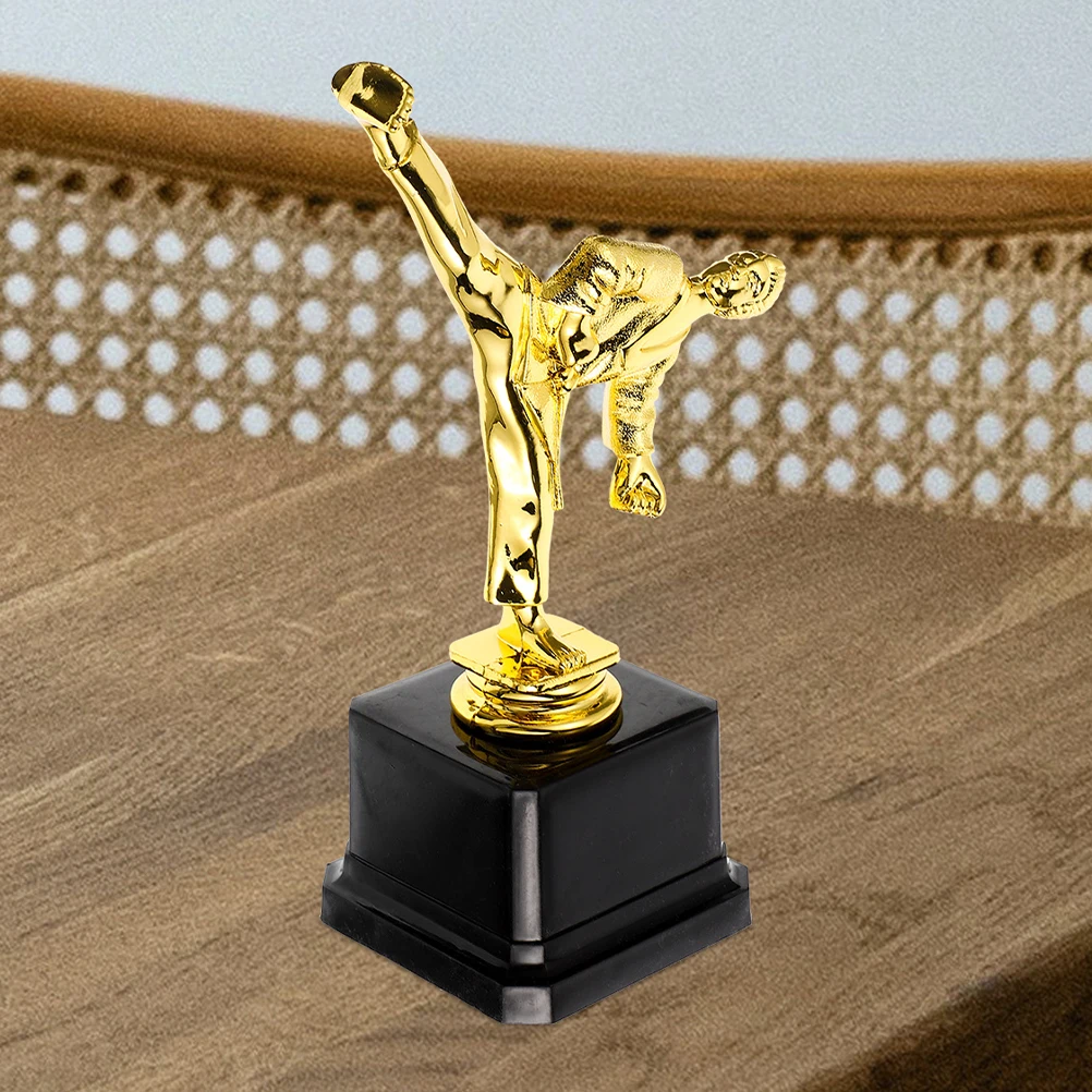 

2 шт. Декор Празднование Соревнования Победитель Кубок Награда Трофей для школьной церемонии Боевые перемещения Дизайн Вечеринка