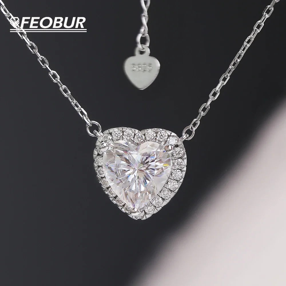 FEOBUR 1/2/3/4CT Moissanite Halo Necklace Heart Pendant for Women 925 Sterling Silver Sparkling Lab Diamond Neck Chain Jewelry