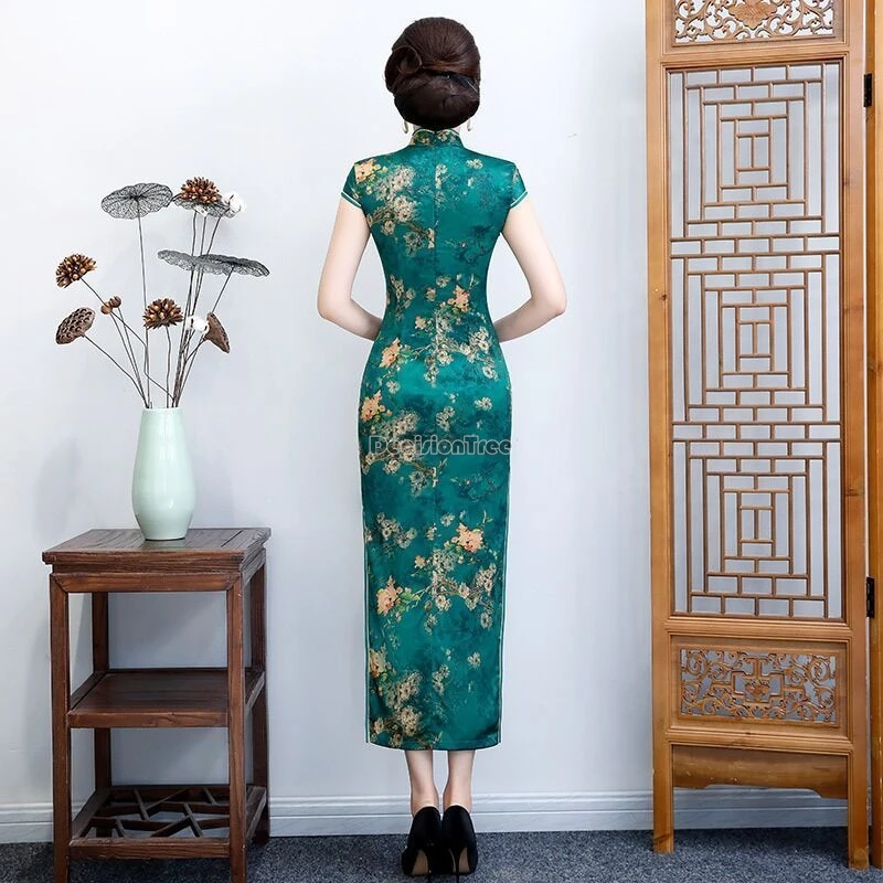 فستان شيونغسام نسائي صيفي جديد أنيق بتصميم عتيق موديل 2025 بياقة واقفة وأكمام قصيرة مطبوع عليه زهور فستان تشيباو طويل #6