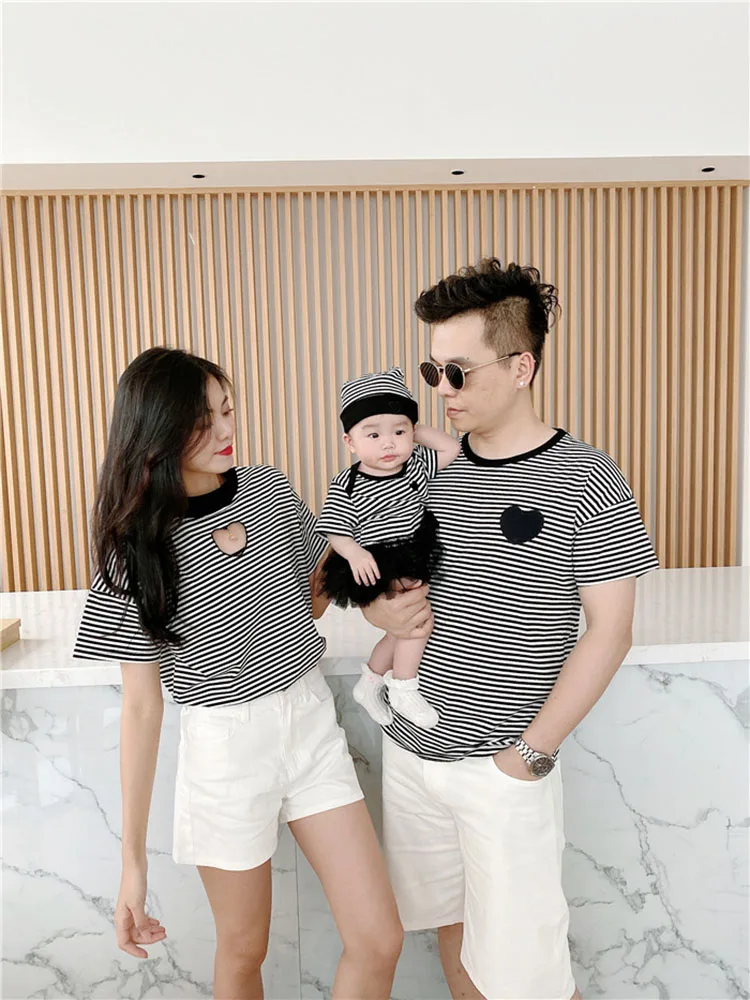 

Parent-child Summer Clothes Western Style Love Striped Short-sleeved T-shirt Family Clothes Baby Romper Trend family outfit