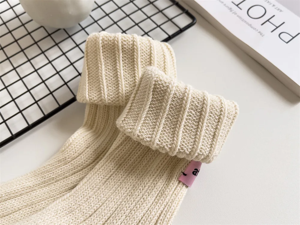 Koreanische Nadel Dicken Faden Gestrickte Mittelrohr Socken Baumwolle Japanische Rosa Label Paare SolidColor Socken Mid-rohr Warme Hause socke – Detail 20