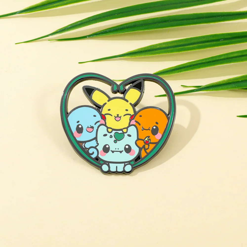 Kreative Lustige Cartoon-Anime Herzförmige Emaille-Metallbrosche für Rucksack, Kleidung, Schmuck und Accessoires als Geschenk