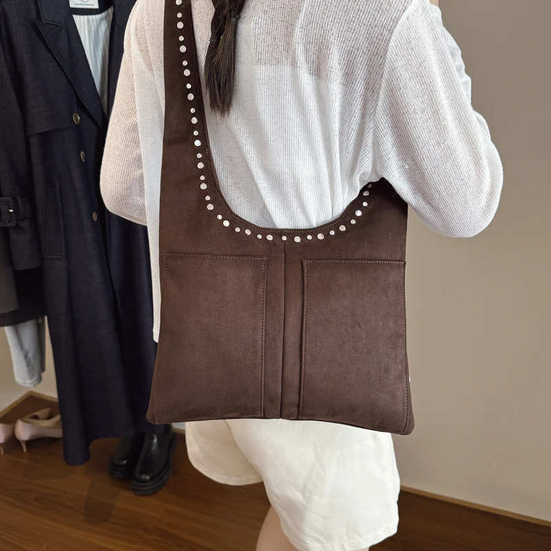 

Women Luxury Leather Designer Shoulder Bag Fashion Classic Tote Handbag For Modern Chic Daily Outings