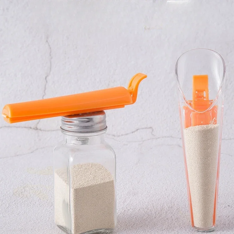 Yeast Measuring Cup with Scale Measuring Cup, Baking Weighing Extractor with Sealing Clip, One Cup for Both Purposes