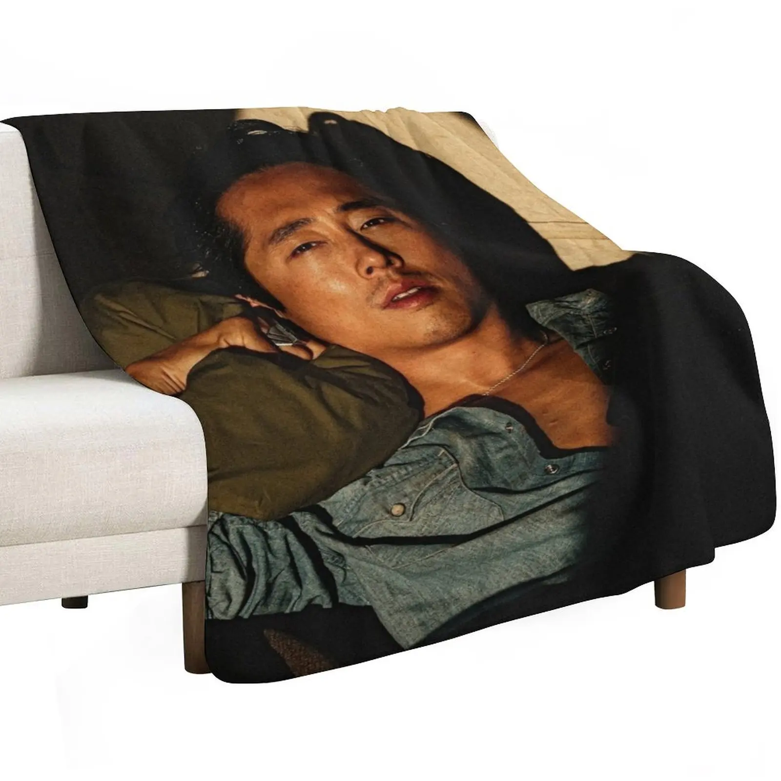 Steven Yeun Throw Blanket Men's Soft Warm Throw Blanket for Couch