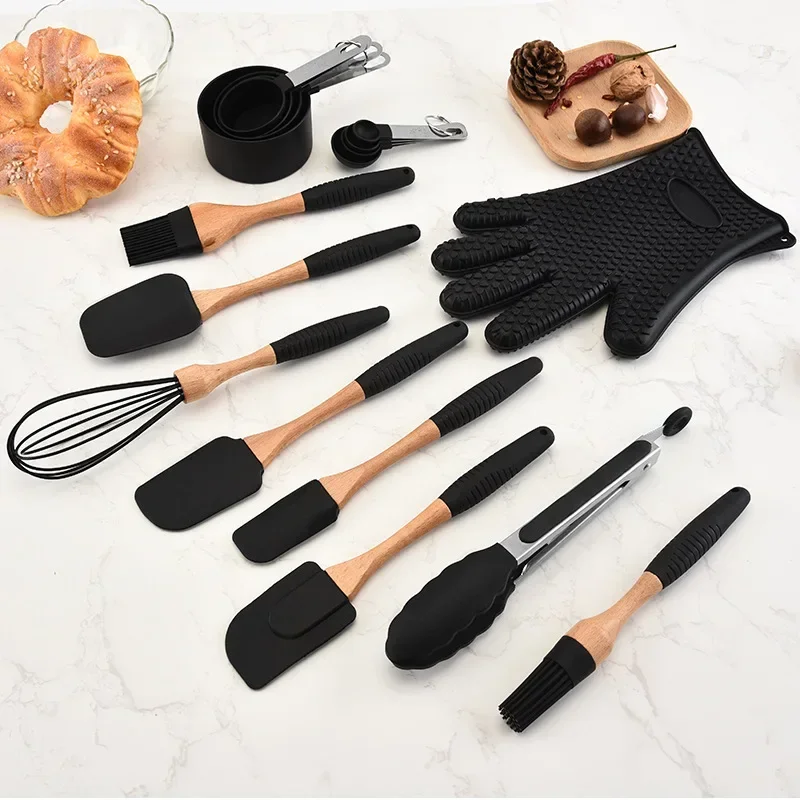 A Silica Gel Kitchen Ware Set Cake Scraper Egg Beater Heat-Resistant Gloves Baking Tool Set