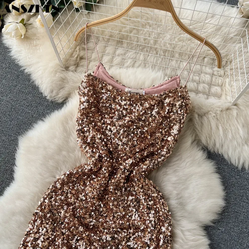 เซ็กซี่เลื่อมแวววาวคนดังชุดเอี๊ยมผู้หญิงหรูหราระดับไฮเอนด์ชุดราตรีกระโปรงแนวโน้ม