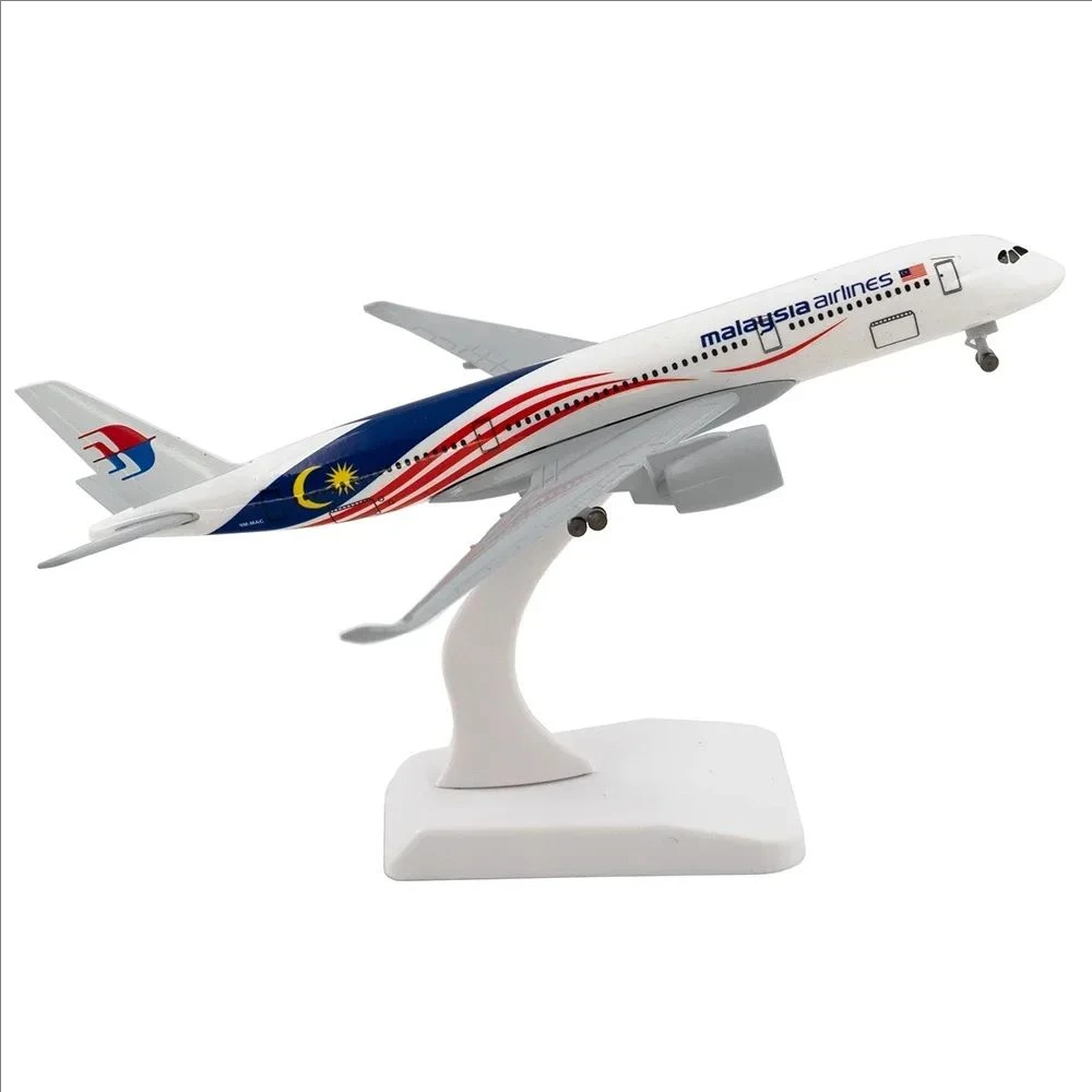 

20cm Aircraft Model Malaysia Airlines Airbus A350 Alloy Airplane Toy for Children Gift Collection Room Decoration