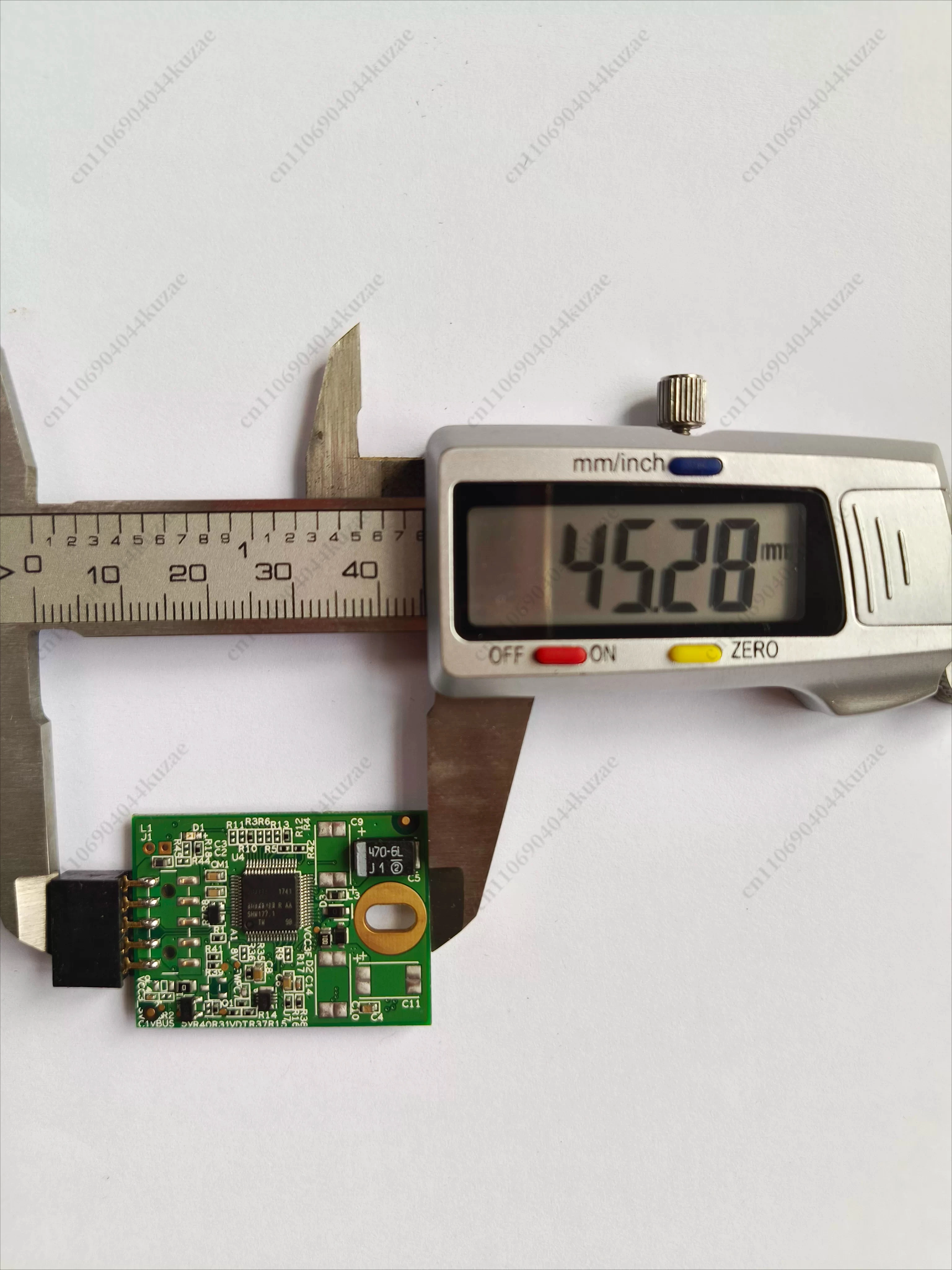 Image of 4G USB DOM Elektronische Festplatte 9-Pin Großer Anschluss Vertikale EUSB SSD Boot-Festplatte