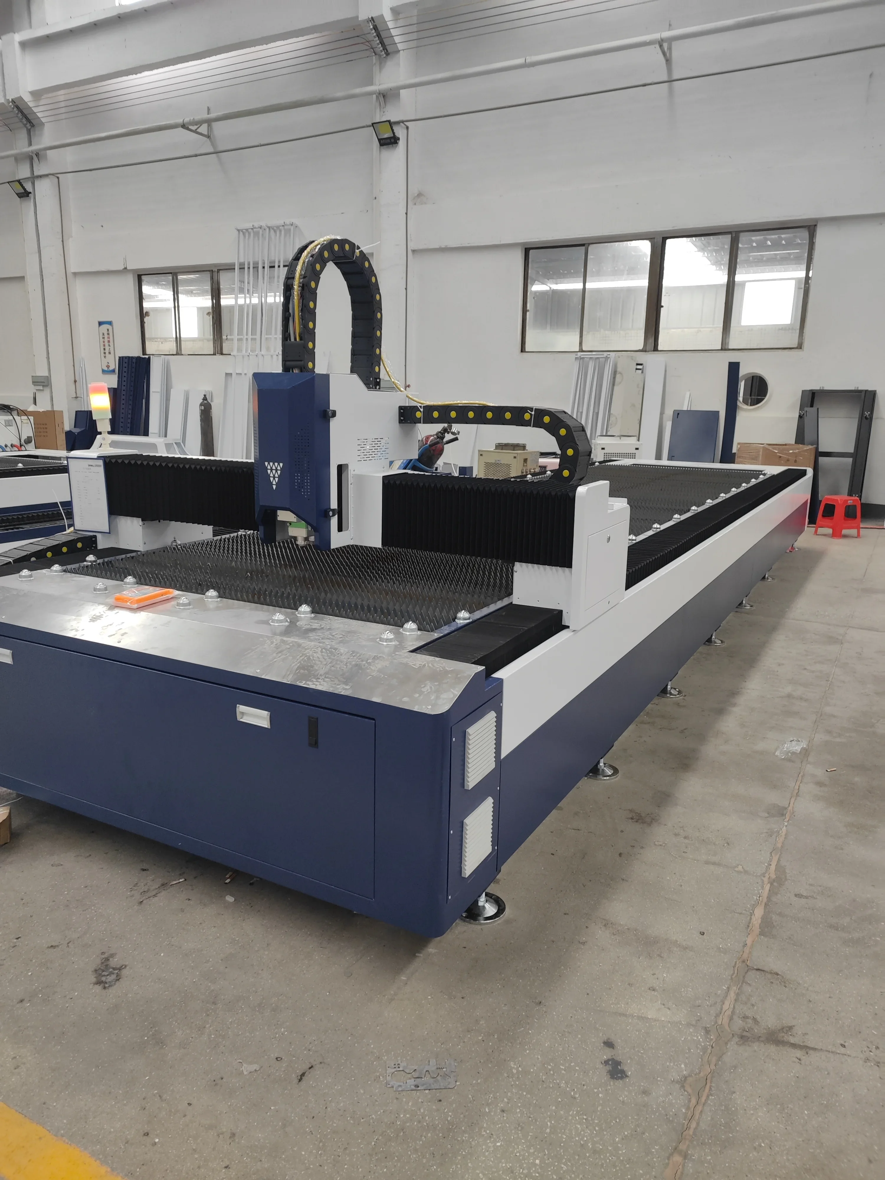 Fscut Cypcut Boci raytools Wsx Ipg Gw Jpt Raycus Max Fiber Cutting Machine 3015 1kw 1.5kw 2kw 3kw 6kw 12kw 20kw 30kw 40kw