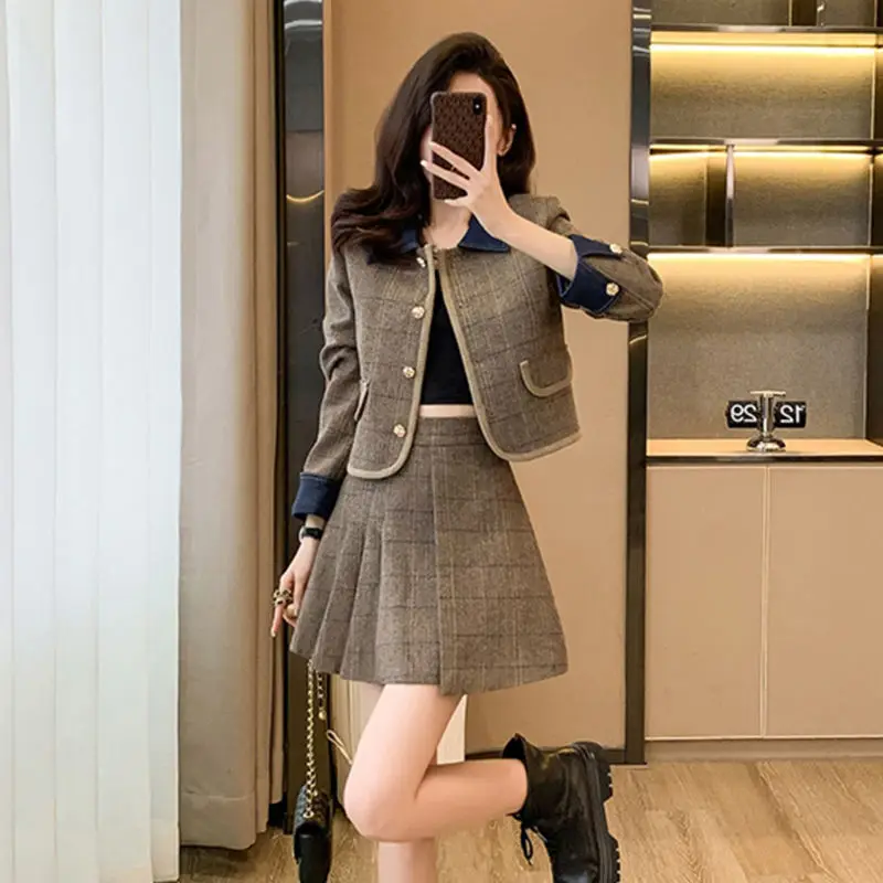 Autumn and Winter Fashion Slim Fit and Western-style Slimming Two-piece Set College Style Socialite Girl Temperament Set