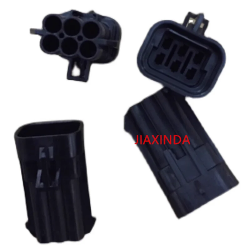 12124107 Connector plug with sealing rubber shell and plastic housing connector