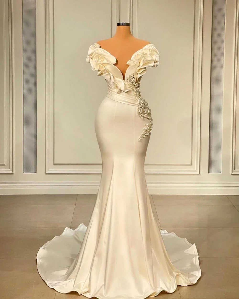 Luxury Mermaid Evening Dresses Off Shoulder Pearls Pleated Dubai Women Ruffles Formal Party Prom Gown Vestido Customized 2025