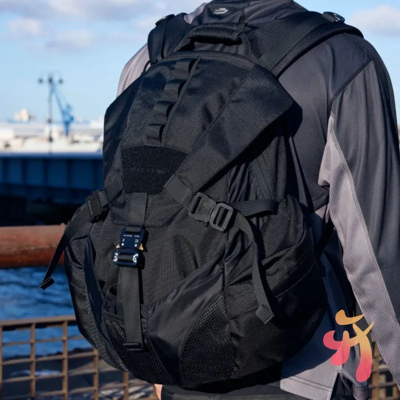 

Рюкзаки 26ss Street New Black Nylon 1017 ALYX 9SM: функциональная уличная сумка, многофункциональная водонепроницаемая сумка через плечо с усиленными лямками