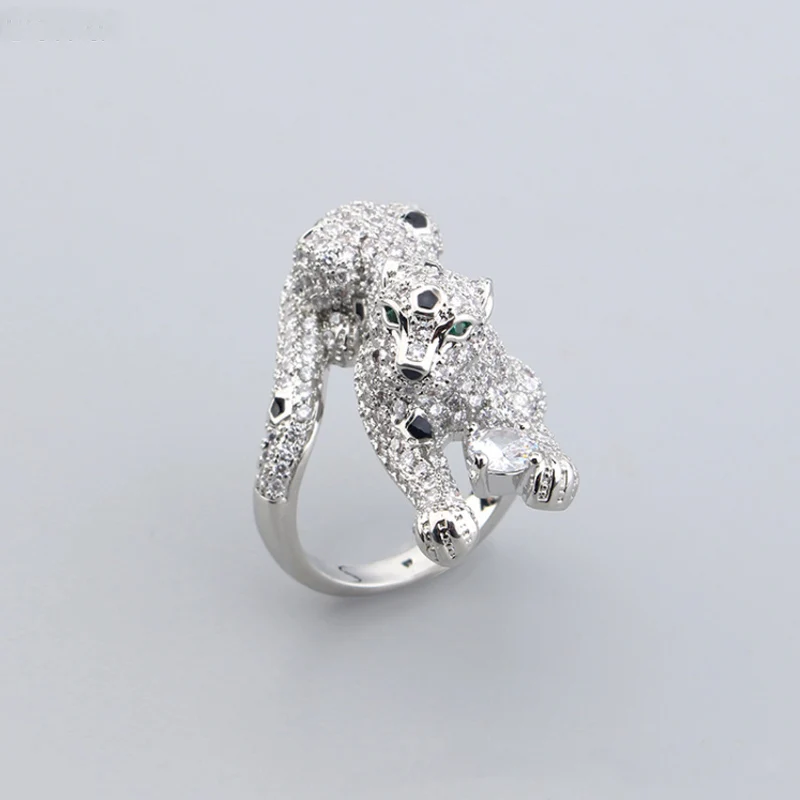 

Bobokiki Jewelry European and American Fashion New Leopard Titanium Steel Micro-Inlaid AAA Zircon Ring Luxury Accessories