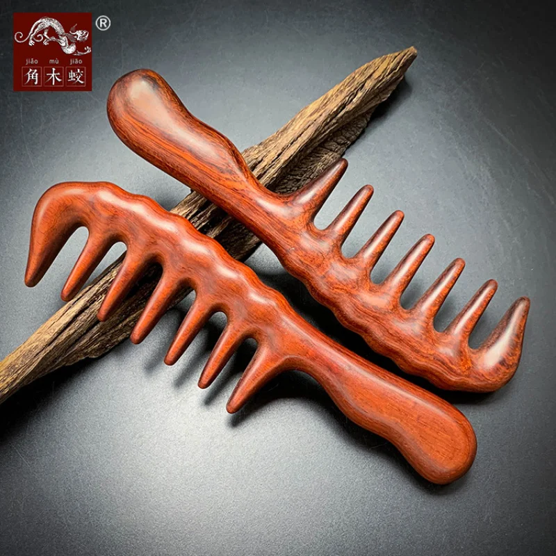 Jiaomu Jiao red rosewood comb with large teeth and handle for massage and hair styling