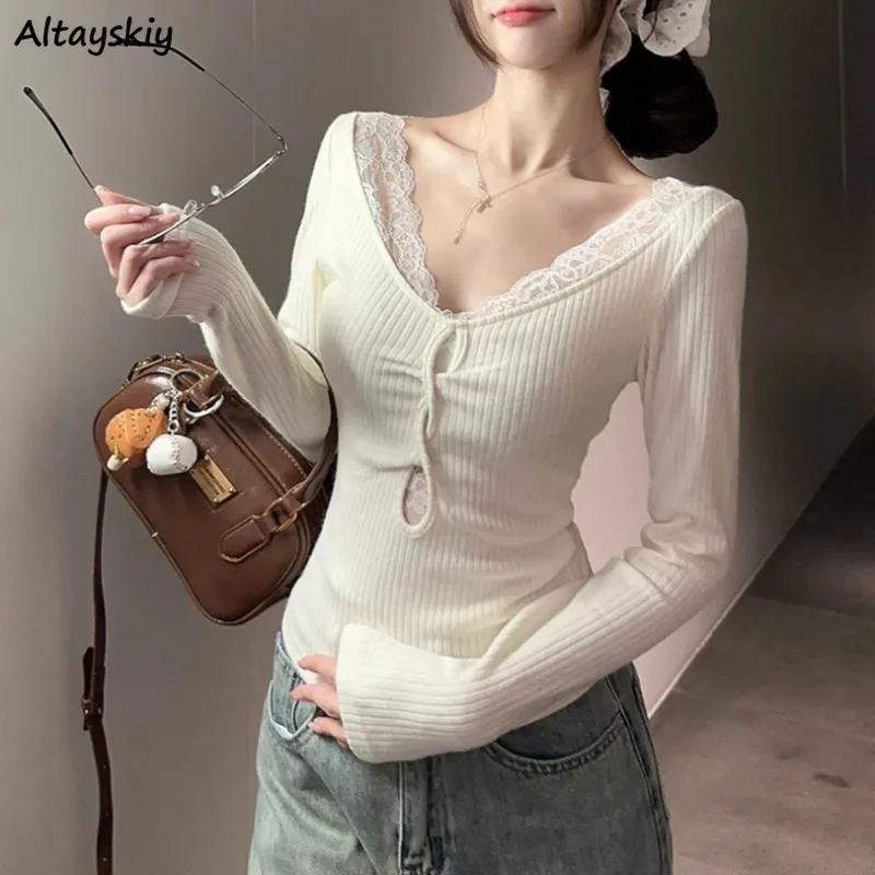 T-shirts Women Autumn Graceful Ladies Sexy Temperament Tops Lace Patchwork Hollow Out Slim Fit Clothes Solid Simple All-match