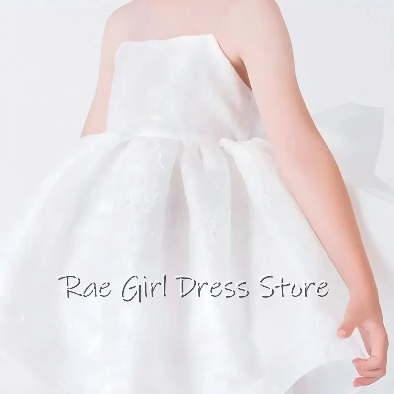White Jacquard Kids Dress Mini Puffy Gown Spaghetti Strap Giant Back Organza Bow For Wedding Photoshoot Customized