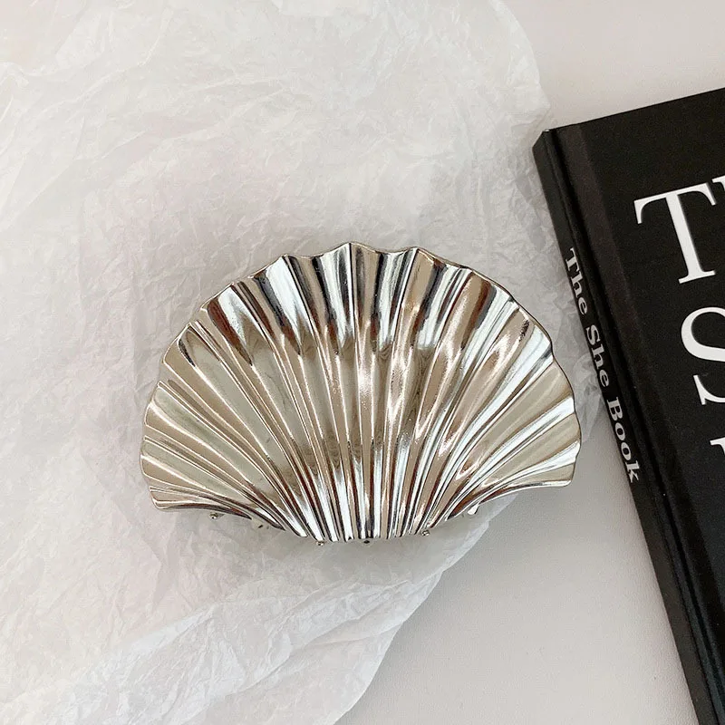 Elegant Hair Accessory Plastic Shell Hair Claw Clip Hairpieces Hair Decoration for Styling Long Hair With Secure Hold Headwear