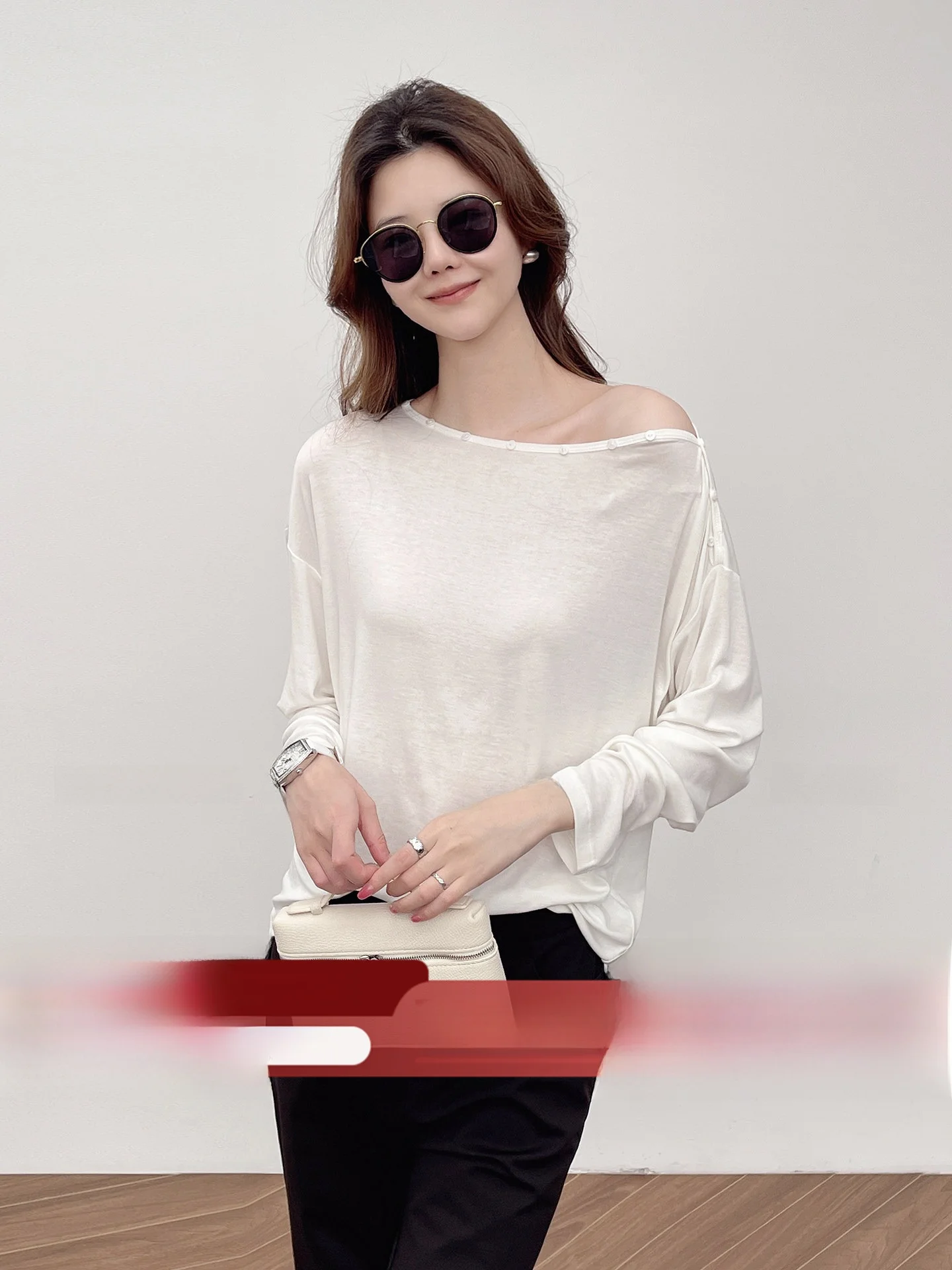 

Korean Fashion T-Shirt One-Shoulder Long Sleeve Wool Lyocell Blend Comfortable Skin-Like Feel Versatile Collar Spring 2026 La...