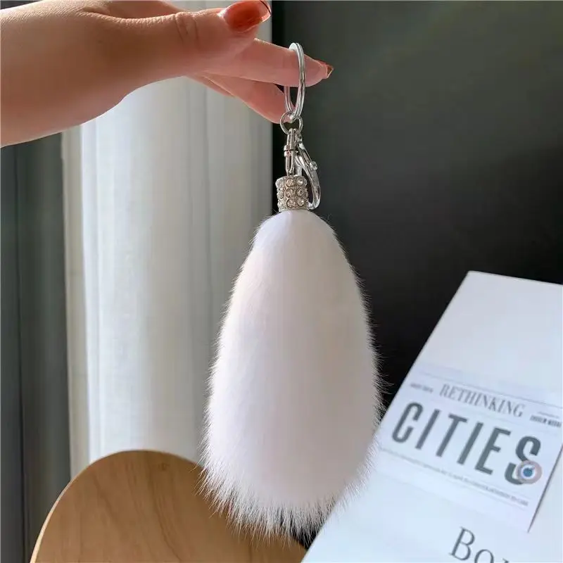 Genuine fur cute fox fur small tail bag pendant personality simple car key chain pendant, mobile phone pendant