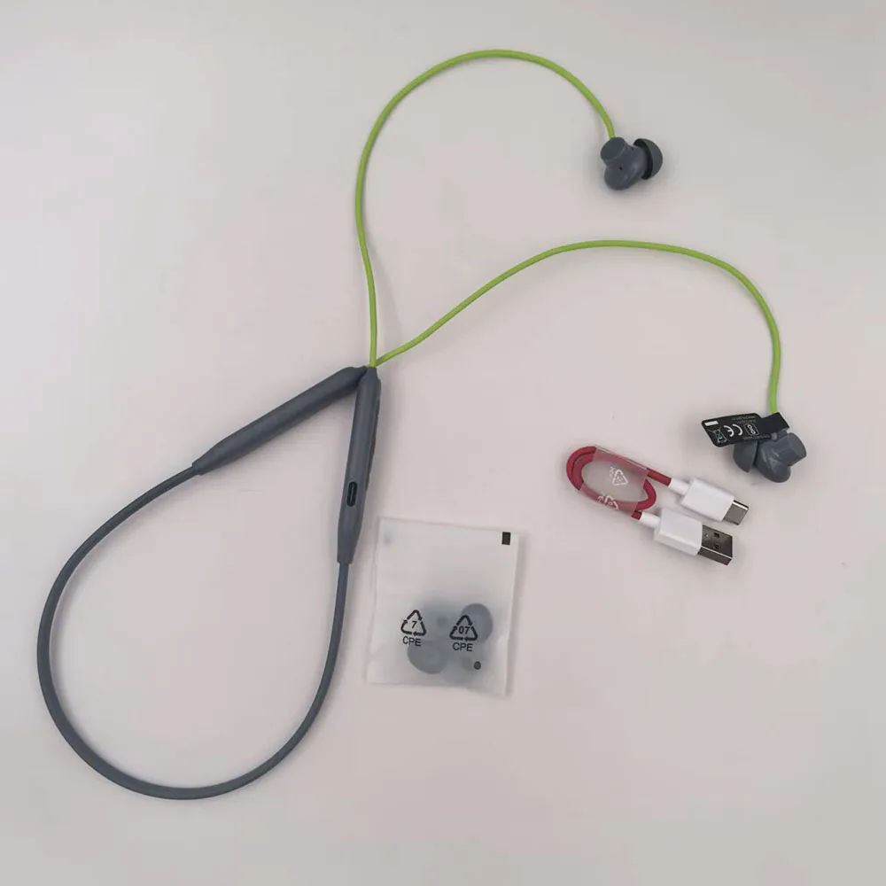 Oneplus Bullets Беспроводные наушники Z2 на шею Bluetooth с магнитным управлением и микрофоном Гарнитура AI с шумоподавлением 30-часовой срок службы батареи IP55