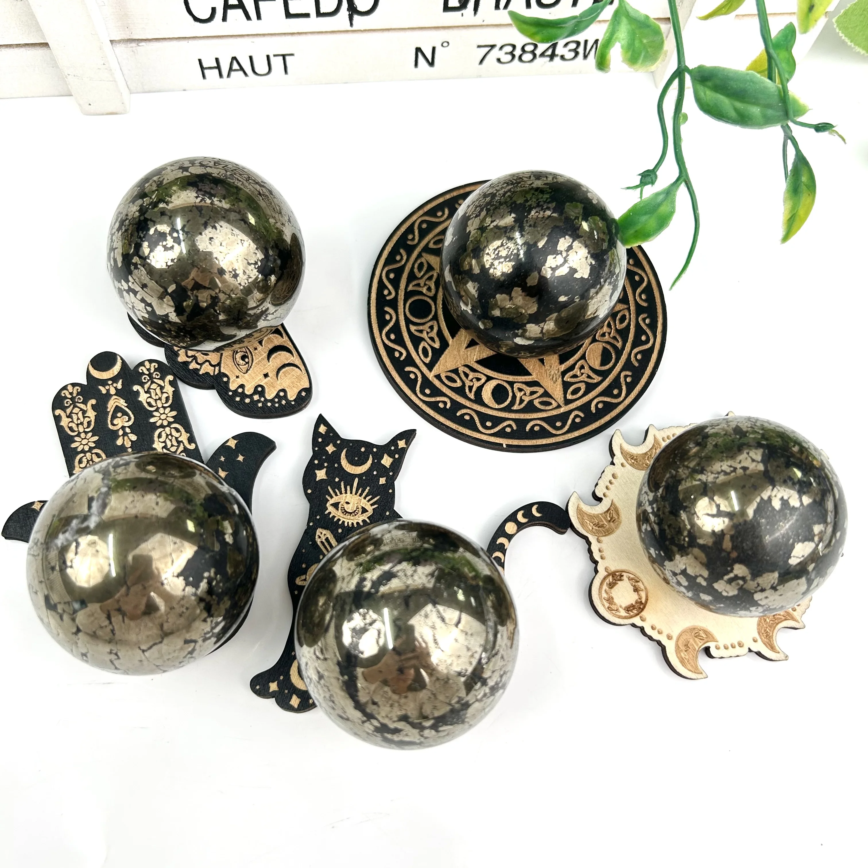 

Wholesale Price High Quality Pyrite Sphere Raw Stone Surface For Decoration