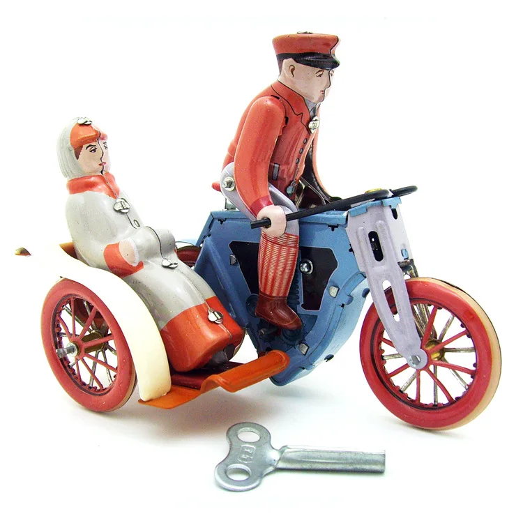 

MS458 Human Tricycle Retro Toy Creative Props Personalized Creative Gifts Tin Crafts
