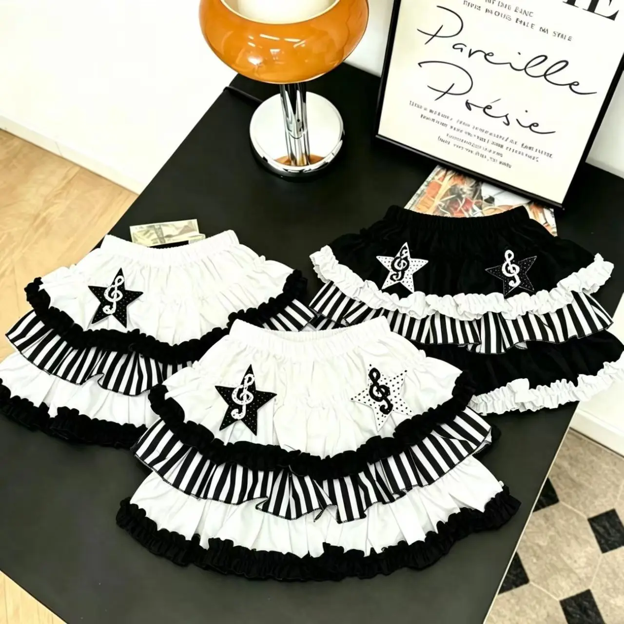 Sweet Cool Vintage Black White Stripe Note Print Cake Skirt - Sweet Retro Subculture Style