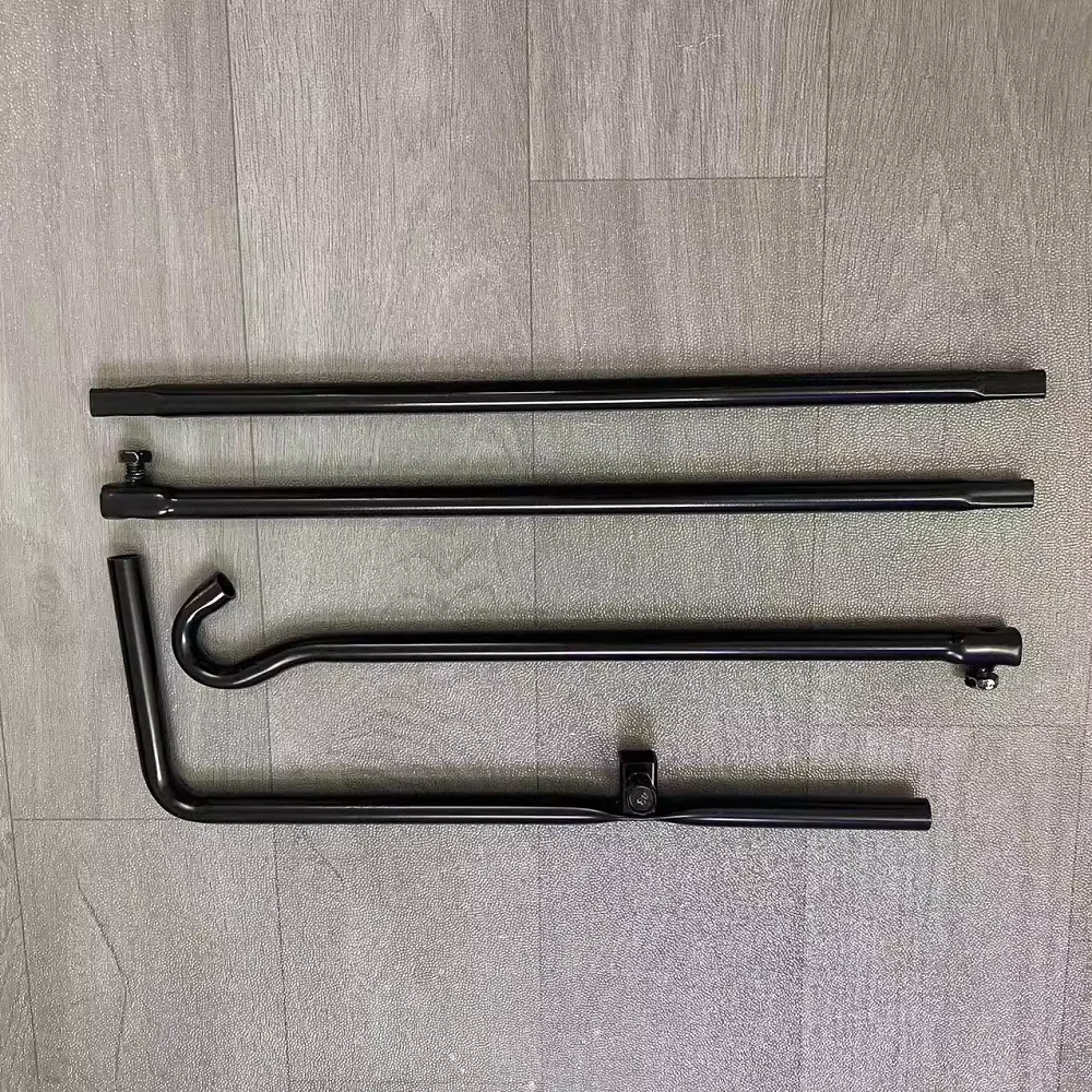 Notfall-Werkzeugkasten für Toyota Land Cruiser LC200 (08-20), mit Auto-Werkzeugset, Schraubenschlüssel und Reserveradhebel – Detail 4