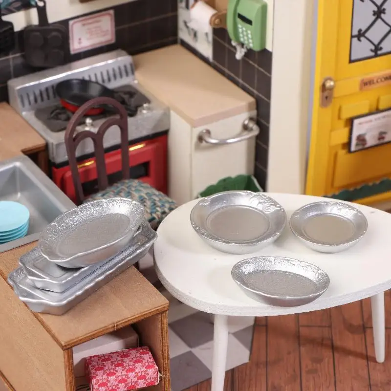 Plato de cena plateado para casa de muñecas, modelo de bandeja de comida, vajilla de cocina, decoración, accesorios para casa de muñecas, 6 uds., 1/12
