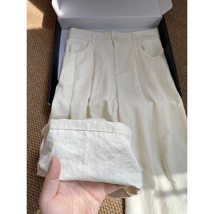 بنطلون نسائي صيفي بتصميم جديد من قماش حريري أبيض ناعم، خصر عالي، أرجل واسعة، بنطلون رقيق ومريح، بنطلون مستقيم بأسلوب عادي.