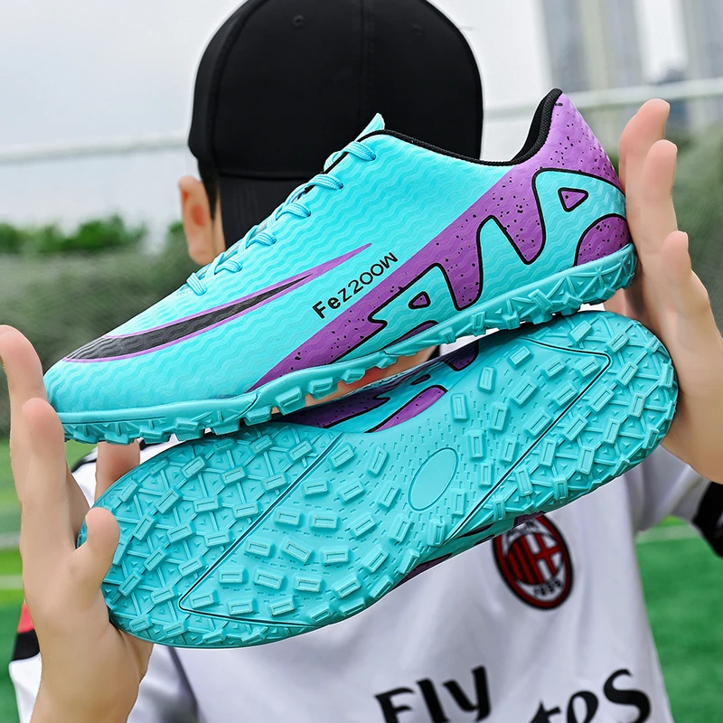 New Men Women Soccer Shoes Professional Football Boots FG/TF Outdoor Comfortable Sports Shoes Long Spikes High-quality Futsal