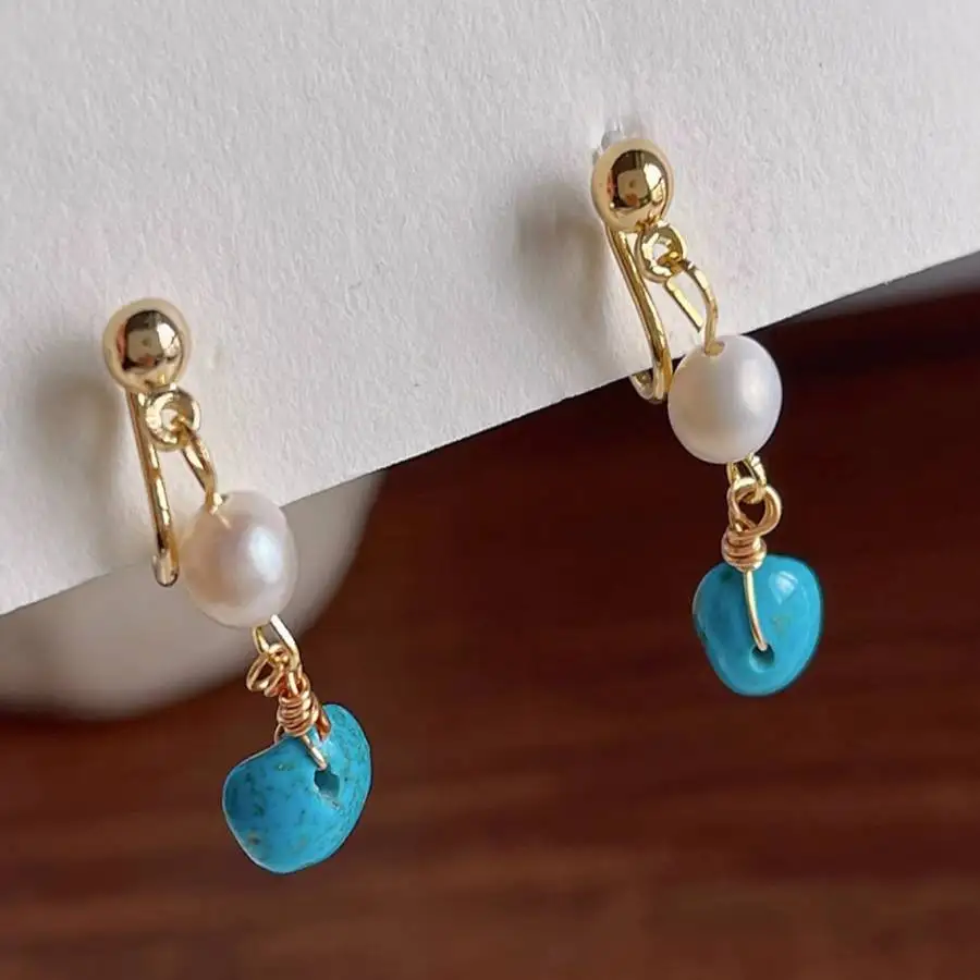 Gold Clip‑on Dangle Earrings White Pearl & Irregular Turquoise Bead Hand‑made Bohemian Non‑pierced Drop Earrings Women Jewelry