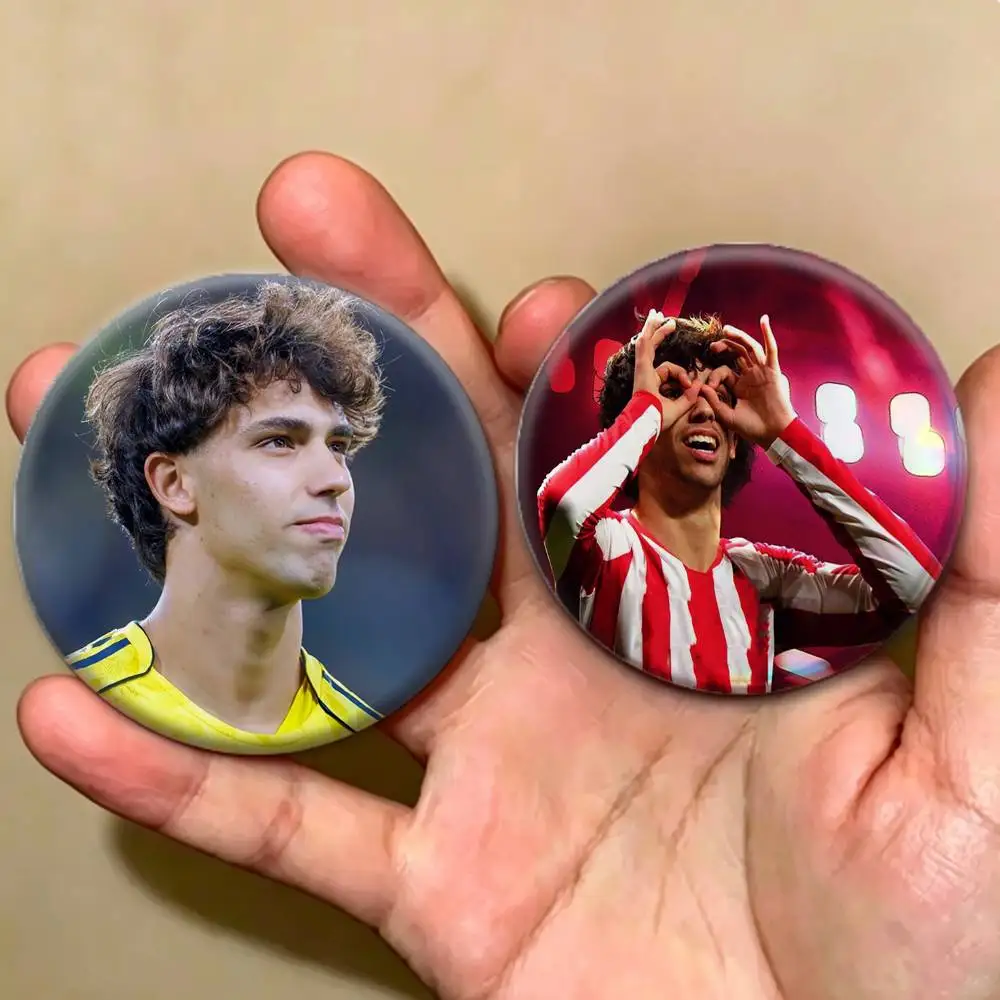Football Rising Star Joao Felix  Badges Creative Tinplate Button PinsBrooch Badge Clothes Backpack