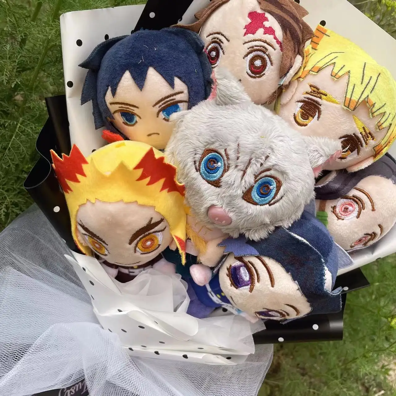 Anime Demon Slayer Kimetsu No Yaiba Nezuko Tanjirou Douma Makomo Kochou Shinobu Figure Plush Dolls Creative Flower Bouquets