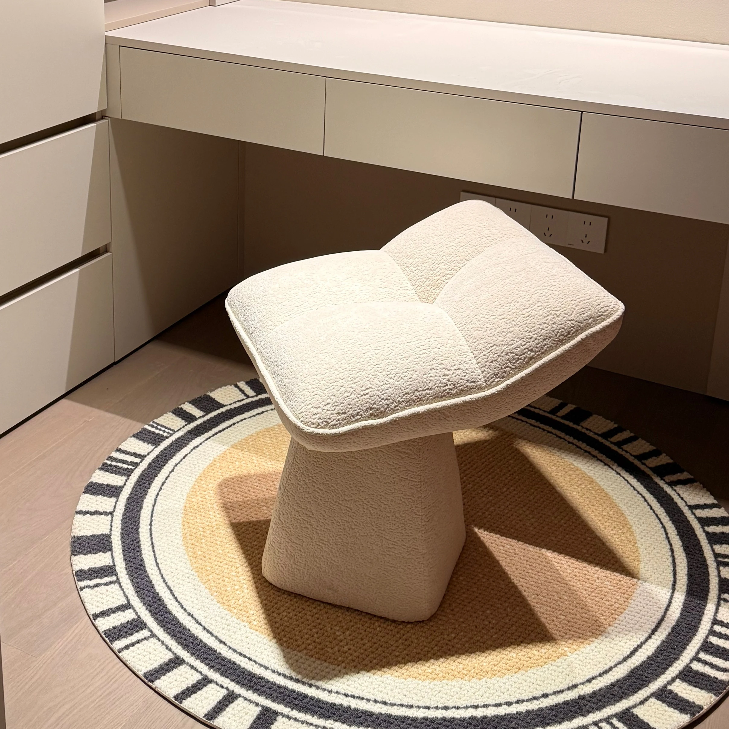 Cloakroom backrest rotatable dressing stool designer, makeup chair