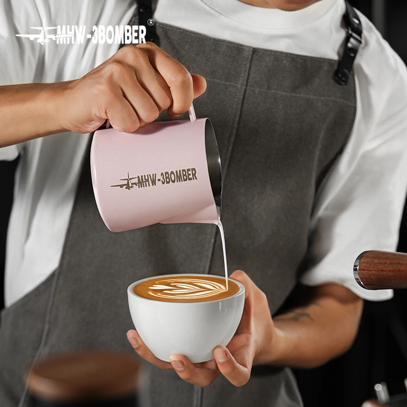 MHW-3BOMBER إبريق 5.0 إبريق مزبد الحليب من الفولاذ المقاوم للصدأ أداة باريستا مع فن اللاتيه ، كوب بخار إسبرسو ملحقات القهوة